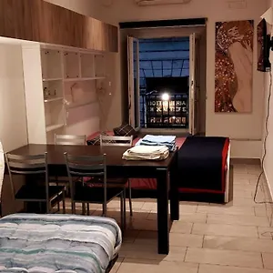 https://apt-casa-lanzieri.hotels-amalfi.com