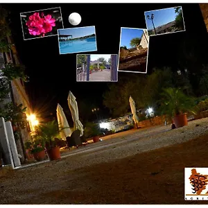 https://agriturismo-santagata-piana-degli-albanesi.sicilyhotelsitaly.net
